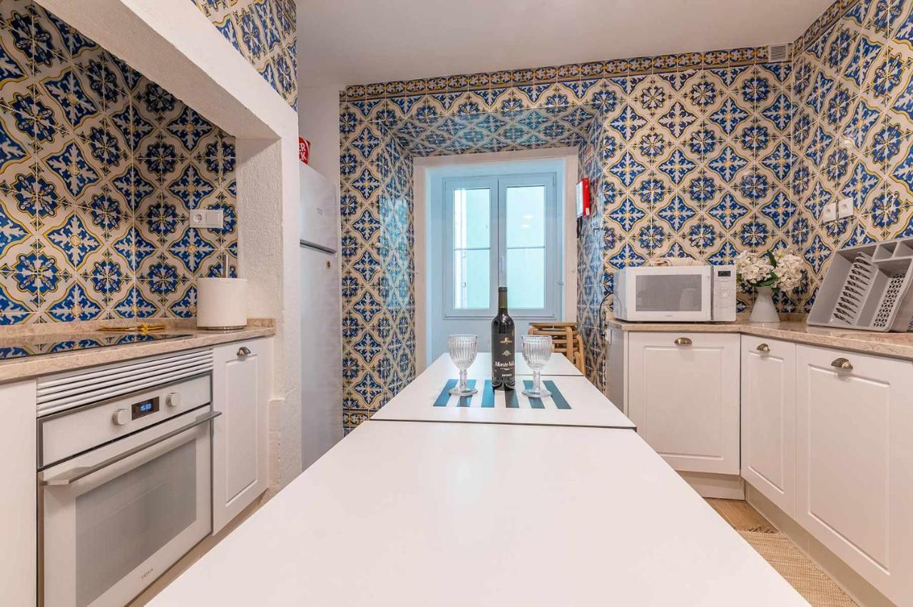 Bairro Alto Palace Special For Groups Up To 24 Guests Лиссабон Экстерьер фото
