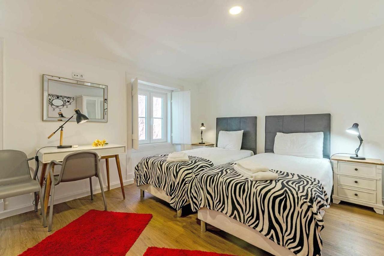 Bairro Alto Palace Special For Groups Up To 24 Guests Лиссабон Экстерьер фото
