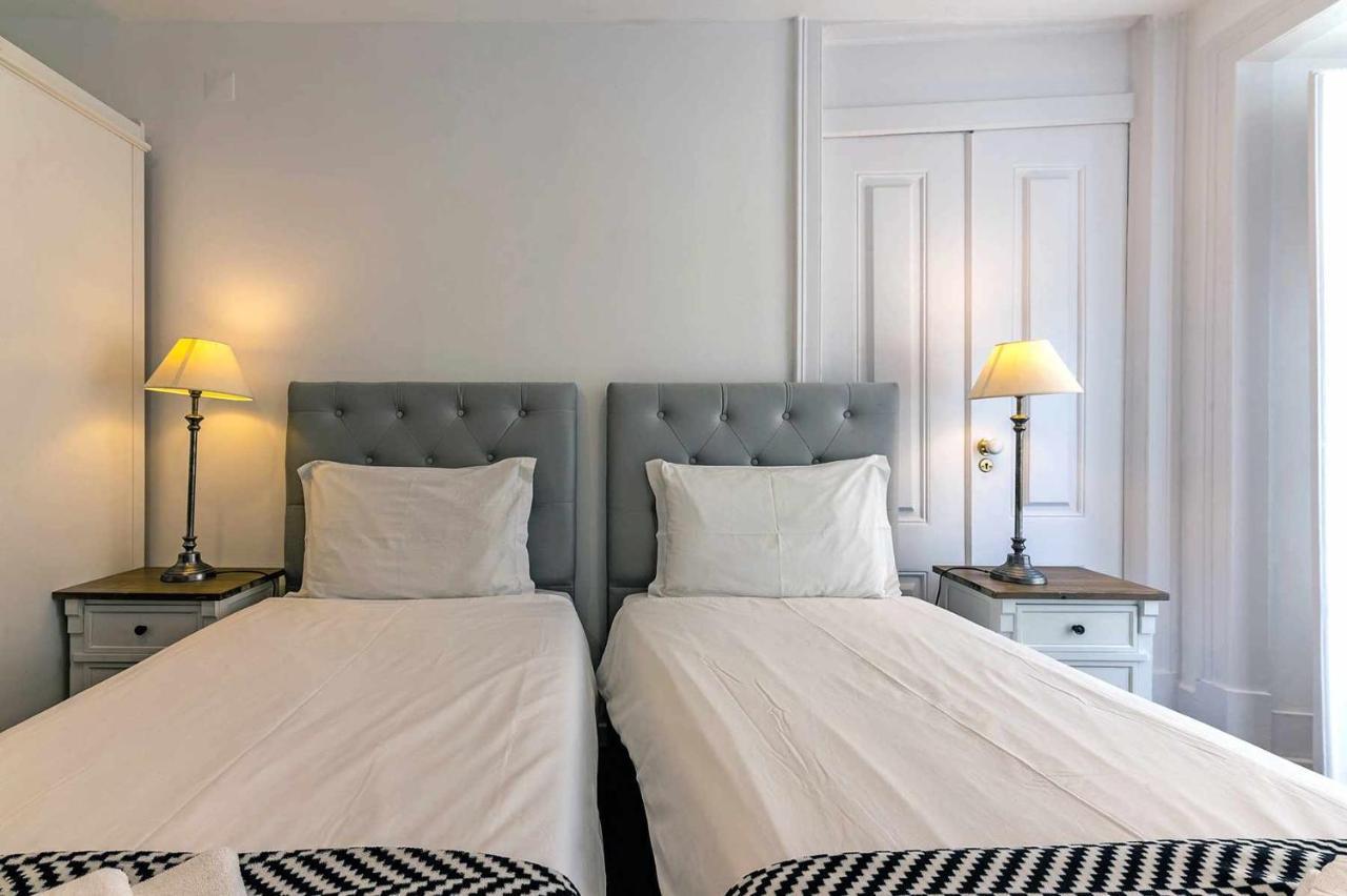Bairro Alto Palace Special For Groups Up To 24 Guests Лиссабон Экстерьер фото