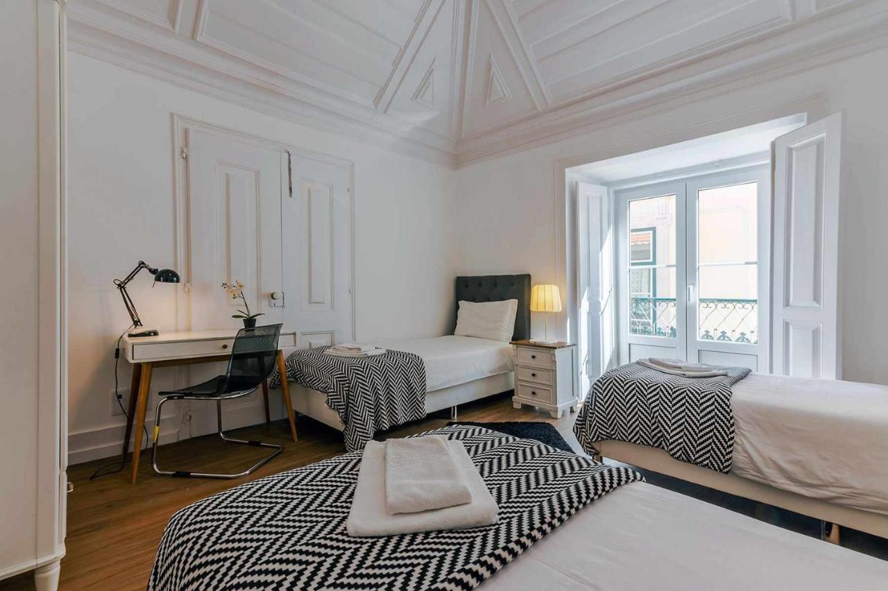 Bairro Alto Palace Special For Groups Up To 24 Guests Лиссабон Экстерьер фото