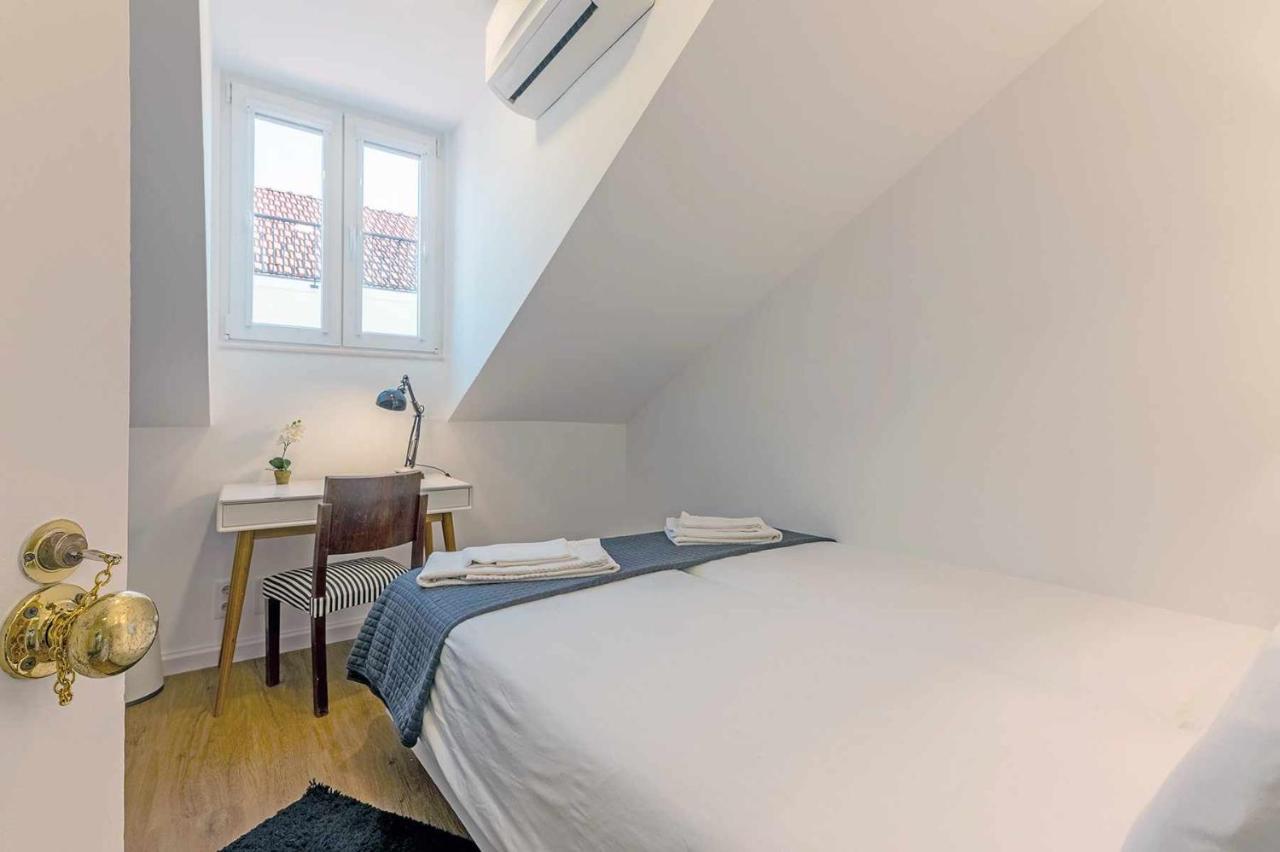 Bairro Alto Palace Special For Groups Up To 24 Guests Лиссабон Экстерьер фото