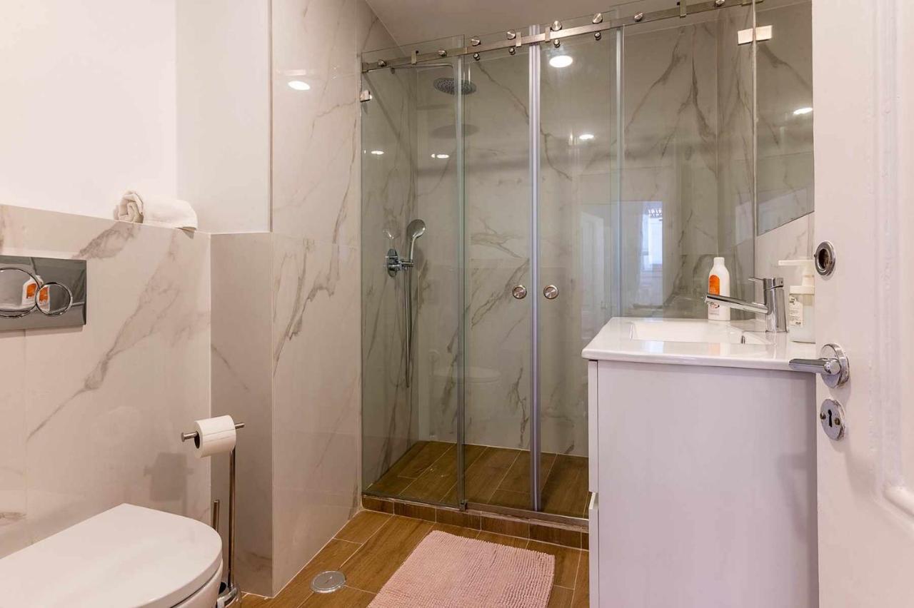 Bairro Alto Palace Special For Groups Up To 24 Guests Лиссабон Экстерьер фото