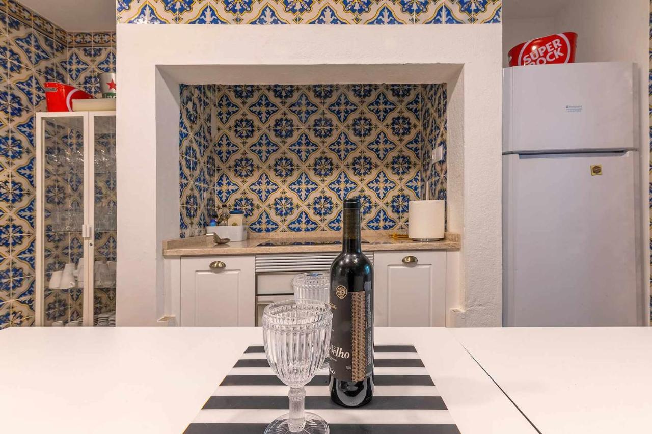 Bairro Alto Palace Special For Groups Up To 24 Guests Лиссабон Экстерьер фото